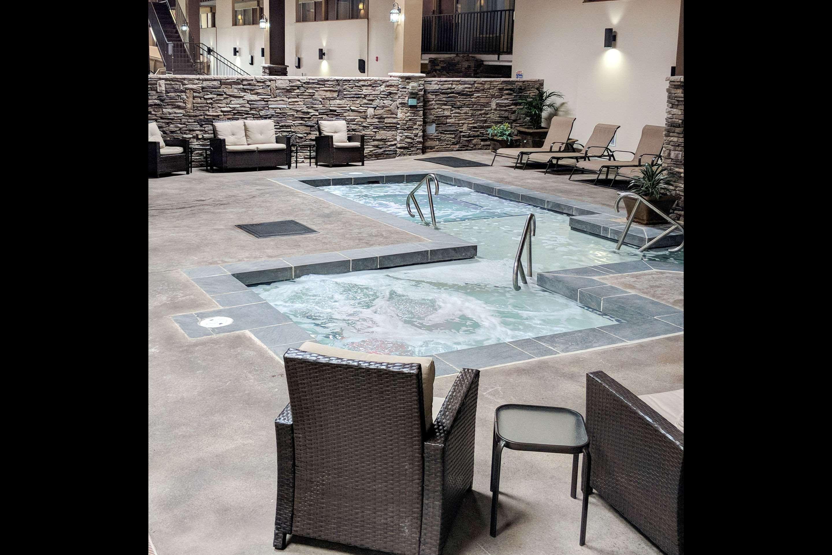 Cascades Mountain Resort, Ascend Hotel Collection Hendersonville Exterior foto